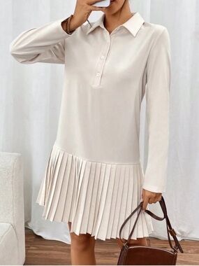 Cream Long Sleeve Pleated
Casual Dress, Size L, NWOT (New In Bag!)